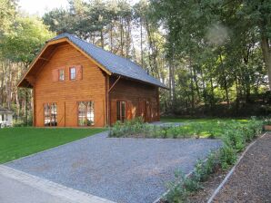 Parque de vacaciones Chalet de madera ubicado en Achterhoek - Lochem - image1