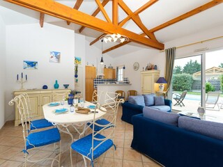 Holiday park Saint-Jean-de-Monts Features 32