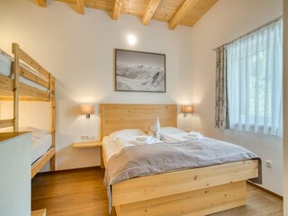 Holiday park Neukirchen am Großvenediger Features 21