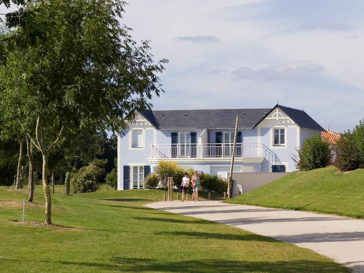 Parque de vacaciones L'Aiguillon-sur-Vie Grabación al aire libre 1