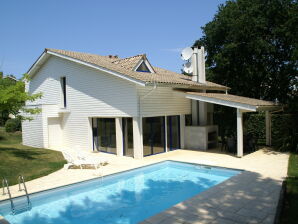 Holiday park Villa with private swimming pool, near beach - Moliets-Plage - image1