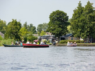 Holiday park Giethoorn Environment 11
