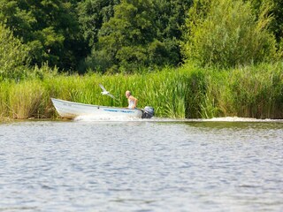 Holiday park Giethoorn Environment 18