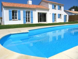 Parc de vacances Villa spacieuse avec piscine privée - L'Aiguillon-sur-Vie - image1