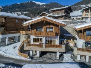 Holiday park Chalet in in Neukirchen near Wildkogel Ski Arena - Neukirchen am Grossvenediger - image1