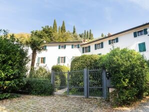 Parco vacanze Bellissima villa a Pesina Spezie vicino al lago - Caprino Veronese - image1