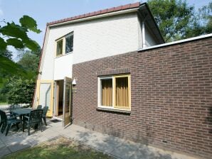 Holiday park Detached forest villa with dishwasher at De Veluwe - Hoenderloo - image1