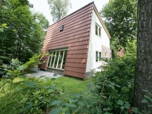 Parc de vacances Villa indépendante en forêt avec lave-vaisselle, à De Veluwe - Hoenderloo - image1