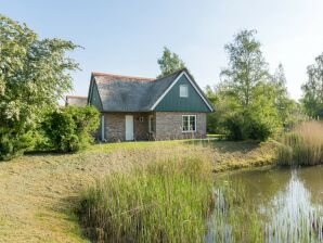 Vakantiepark Wellness Villa presso il Weerribben