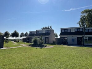 House with dishwasher in a holiday park - De Cocksdorp - image1