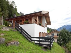 Parque de vacaciones Chalet tranquilo con piscina en Wald im Pinzgau - Bosque en Pinzgau - image1