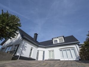 Parc de vacances Villa de luxe avec cuisine extérieure et vue sur un lac récréatif - Maurik - image1