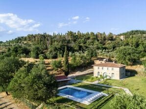 Parc de vacances Magnifique maison de campagne Villa Mezzavia avec piscine privée à Costiglion Fi - Castiglione Fiorentino - image1