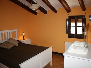 Holiday park Subirats Features 13