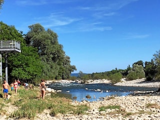 Bei den Isteiner Schwellen am Altrhein, nahe Bellingen
