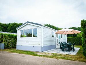 Parc de vacances Chalet avec une terrasse dans un cadre magnifique - Udenhout - image1