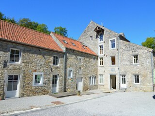 Ferienhaus Maredret Außenaufnahme 3