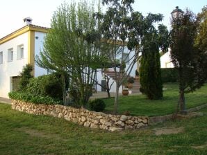 Vakantiepark Gezellig vakantiehuis in Extremadura met terras - Herrera de Alcantara - image1