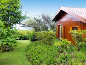 Bungalow São Miguel near Vila Franca Beach