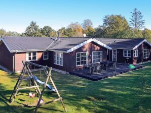 14 Personen Ferienhaus in Sæby - Lyngså - image1