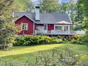 7 Personen Ferienhaus in HALLABRO - Backaryd - image1