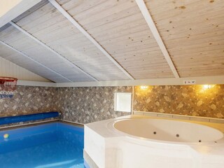 Holiday house Humble  2
