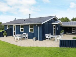 Holiday house 8 person holiday home in Hjørring - Lønstrup - image1