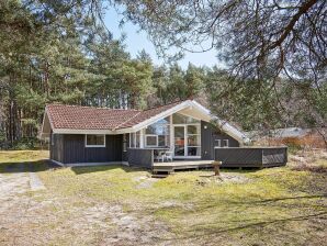 Holiday house 6 person holiday home in Aakirkeby - Sømarken - image1