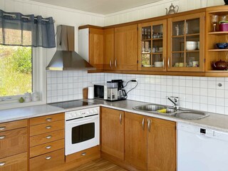 Holiday house Eide  10