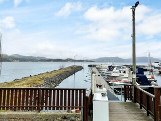 Vakantiehuis Eide  13