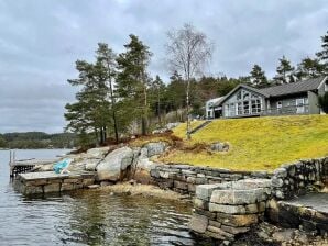 Holiday house 8 Personen Ferienhaus in SVEIO - Skjold - image1