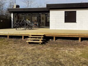 Holiday house 5 person holiday home in Gilleleje - Udsholt Beach - image1