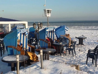 Auch im Winter hat die gefrorene Ostsee ihren Charme