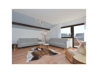 Dining room with direct door to the balcony