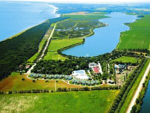 Vakantiepark Club Village & Hotel Spiaggia Romea, Lido delle Nazioni - Lido van Volano - image1