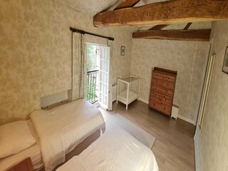 Holiday house Saint-Bris-des-Bois Features 36