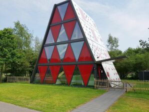 Casa per le vacanze Castello di carte unico con giocattoli e benessere - Noordwolde - image1