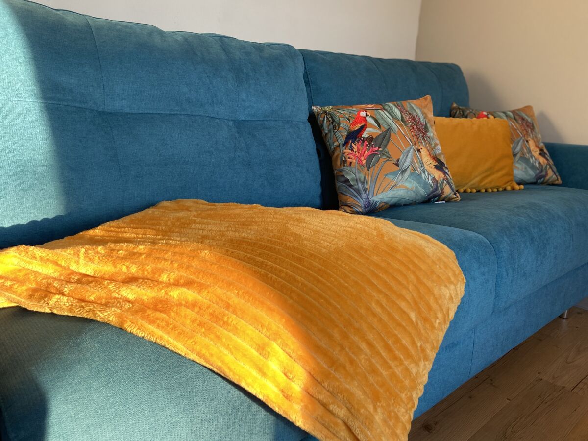 Ausklappb. Schlafsofa mit « echter « Matratze 160x200