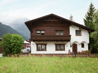 Appartement Pettneu am Arlberg Buitenaudio-opname 12