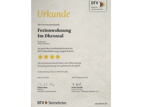 Apartment Ferienwohnung "Im Dhrontal"