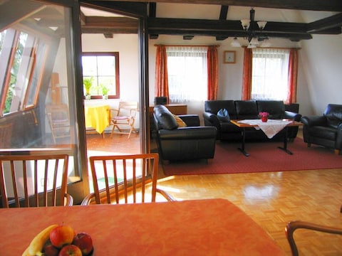 Haus Gnädinger - geräumige, exklusive Ferienwohnung