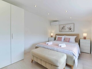 Villa Gornji Poličnik Caratteristiche 41