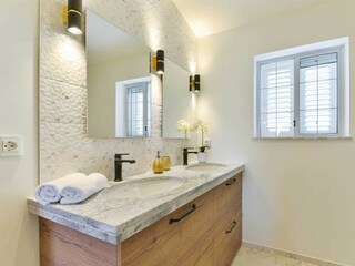 Villa Gornji Poličnik Kenmerken 58