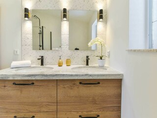 Villa Gornji Poličnik Caratteristiche 60