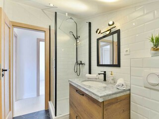 Villa Gornji Poličnik Kenmerken 63