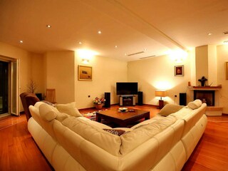 Villa Kozino Features 72