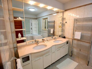 Villa Kozino Features 60