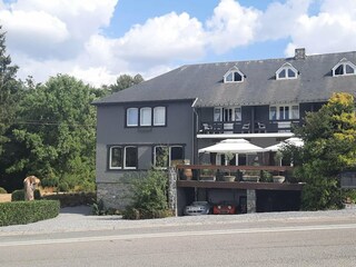 Ferienhaus Tellin Außenaufnahme 1