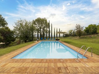 Villa Bevagna Outdoor Recording 2