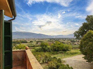 Villa Bevagna Outdoor Recording 6